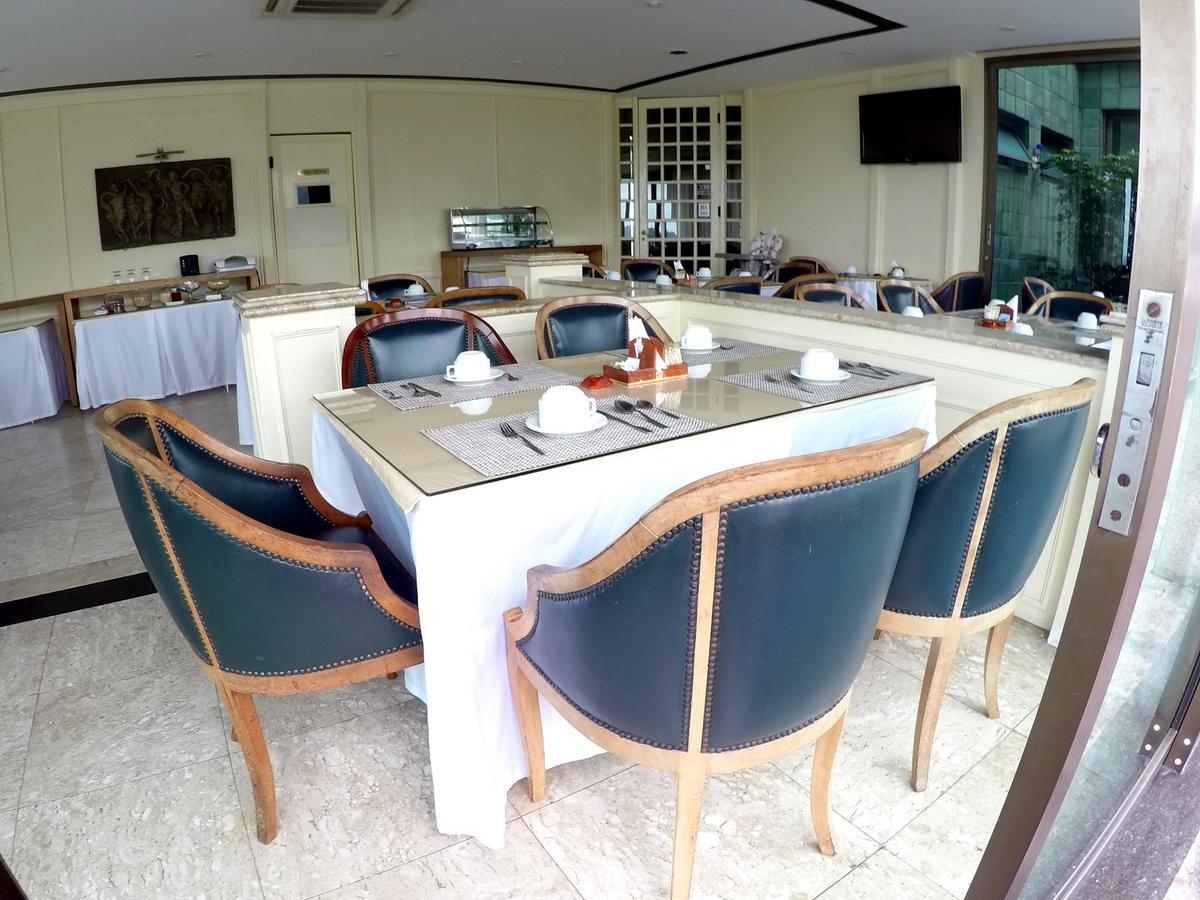 Tiffany's Service 903 Appartement *